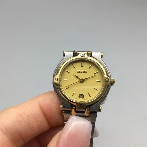 Gucci Watch Women 24mm Silver Gold Two Tone Date 9000L New Battery 6.5" - Picture 7 of 11